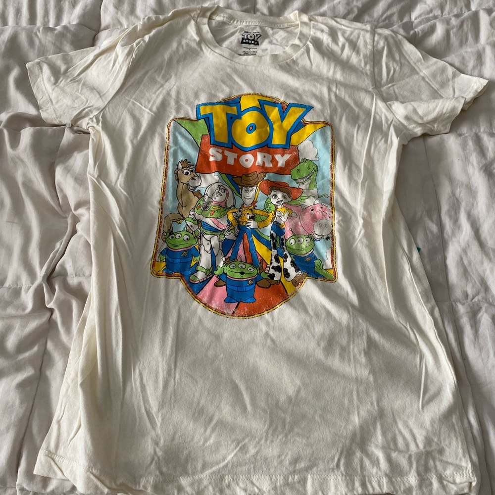 Selling 2 shirt together